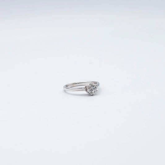 18k White Gold Round Diamond 6 Claw, Solitaire Ring | Size N