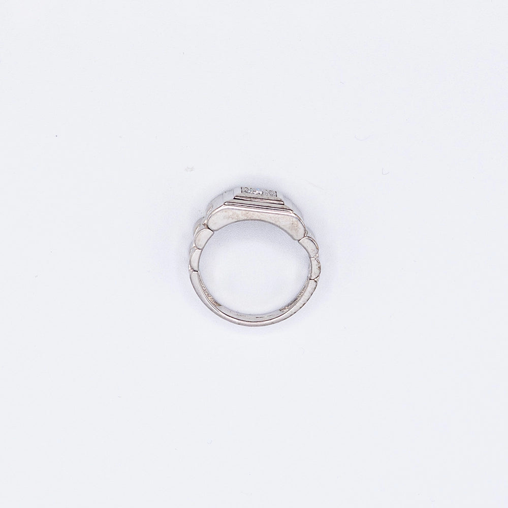 18k White Gold Round Diamond Bead Set Ring | Size T