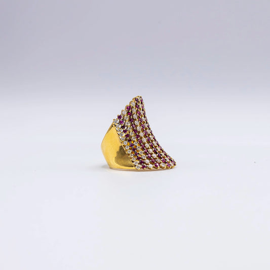 18k Yellow Gold Round Diamond & Ruby Honeycomb Pave Ring | Size P