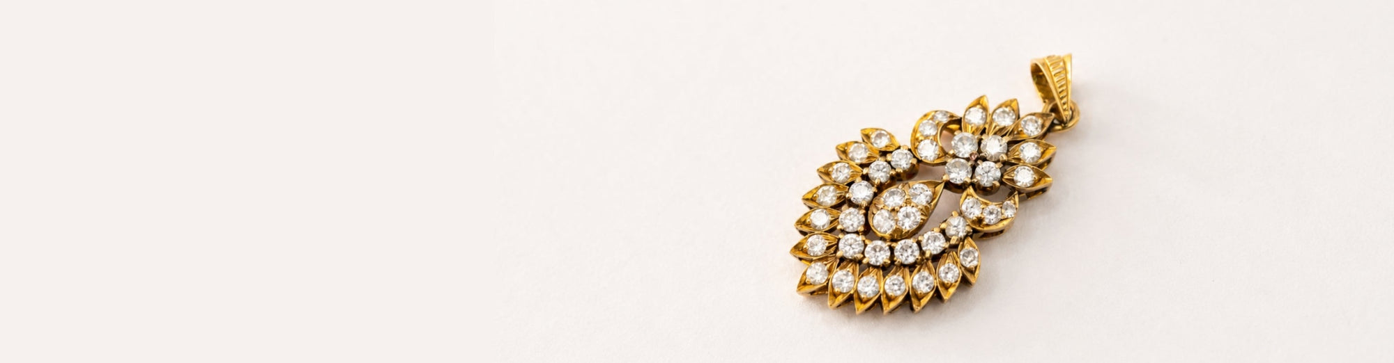 Pre-Owned Pendants