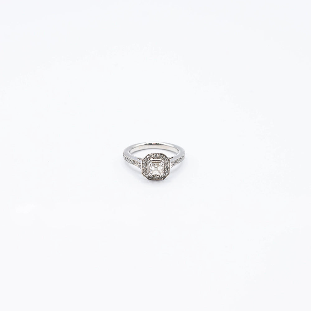 14k White Gold Cushion Diamond Halo Ring | Size J