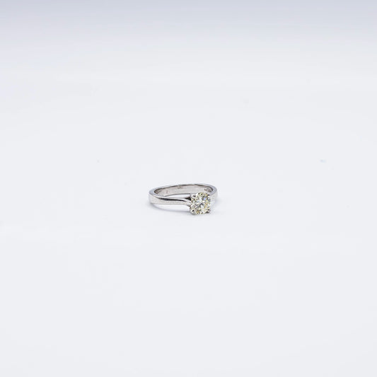 18k White Gold Round Diamond 4 Claw, Solitaire Ring | Size L