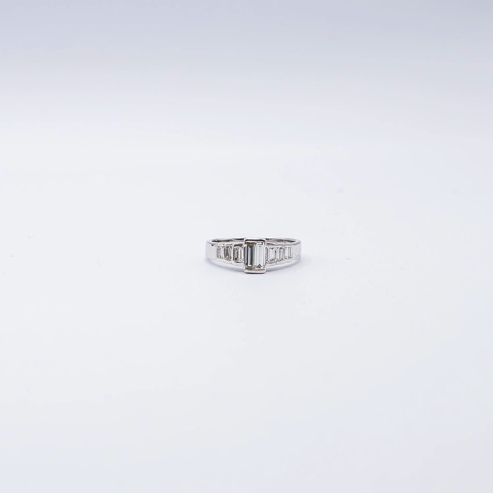 14k White Gold Baguette Diamond Rub Over Ring | Size R