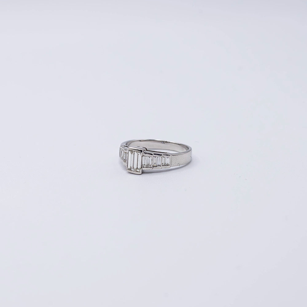 14k White Gold Baguette Diamond Rub Over Ring | Size R