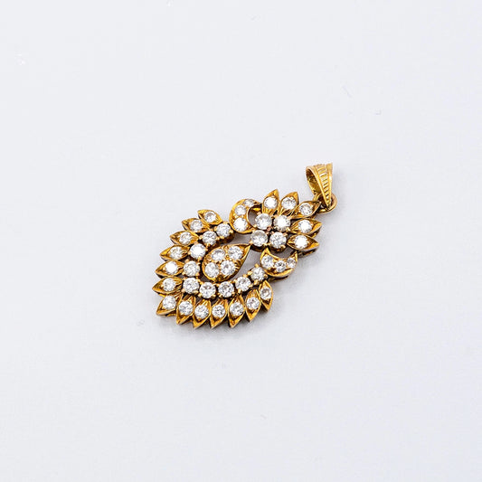 18k Yellow Gold Diamond Pendant