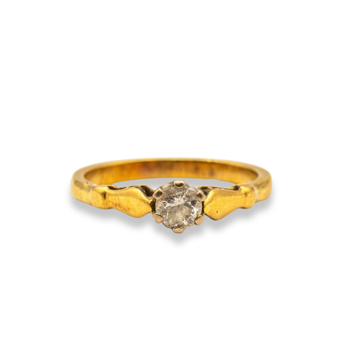 Yellow Gold Round Diamond Solitaire Pre-Owned Ring