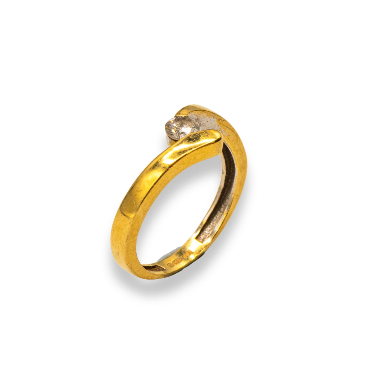 Diamond Curved Band Yellow Gold Pre-Owned Ring