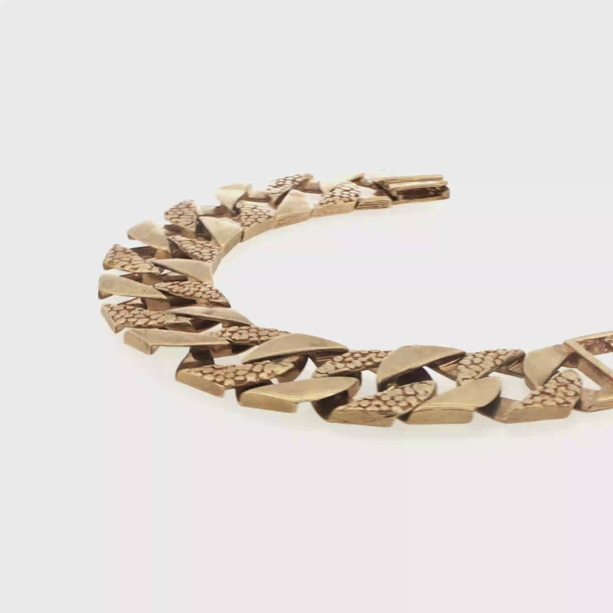 9ct Yellow Gold Diamond Cut Chaps Bracelet